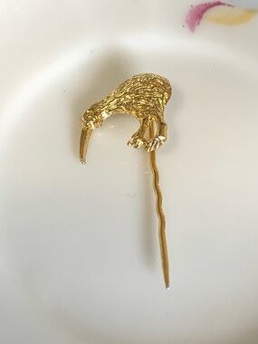 Gold Toned Kiwi Bird Lapel Pin - Decorative Pet Bird Accessory
